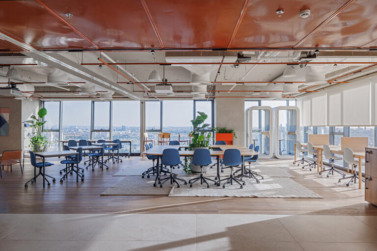 LinkedIn : GINDI STUDIO